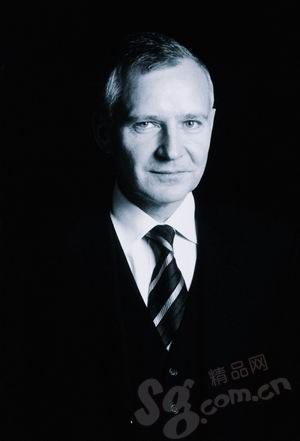 ���ζ� �߾����յķ�ʽ����