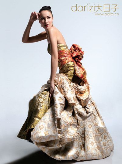 点击图片进入下一页